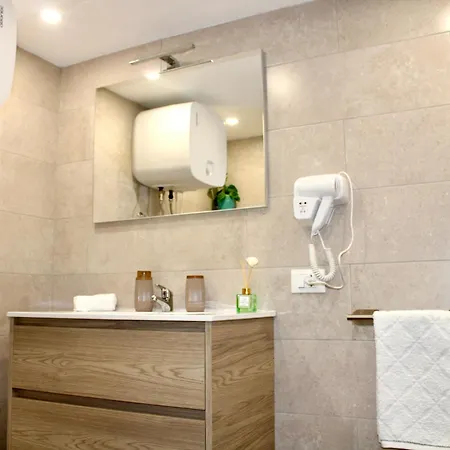 Pillis House Elegante E Accogliente In Centro *