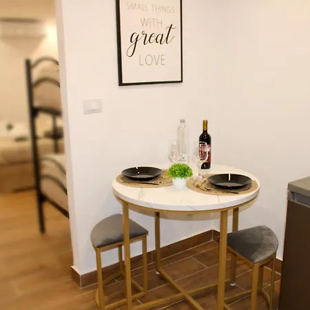 Pillis House Elegante E Accogliente In Centro Palermo