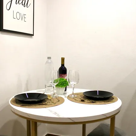 Pillis House Elegante E Accogliente In Centro