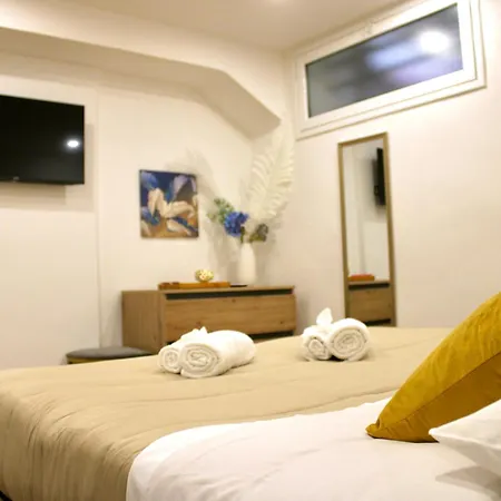 Pillis House Elegante E Accogliente In Centro *